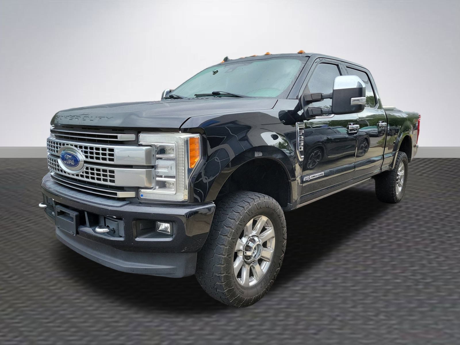 Used 2019 Ford F250 Platinum image 3