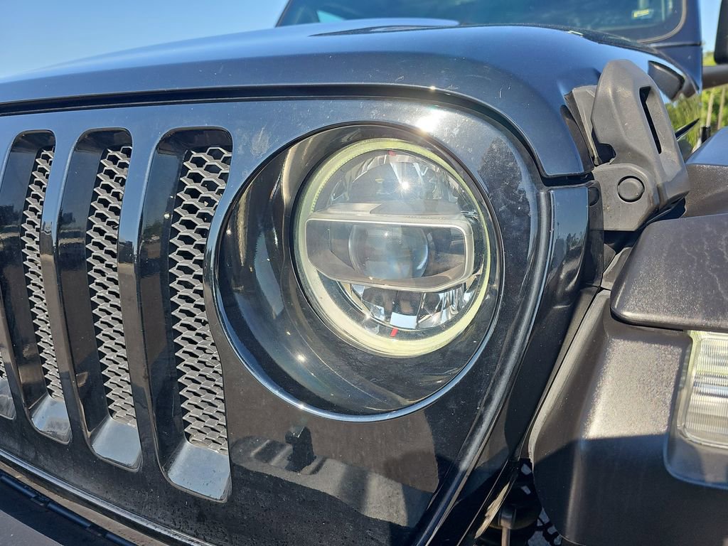 Used 2022 Jeep Wrangler Unlimited Sport w/ Xtreme Recon 35" Tire Package AWD/4WD image 34