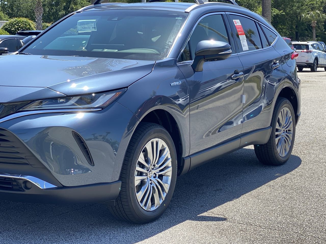 Used 2021 Toyota Venza Limited AWD/4WD image 11