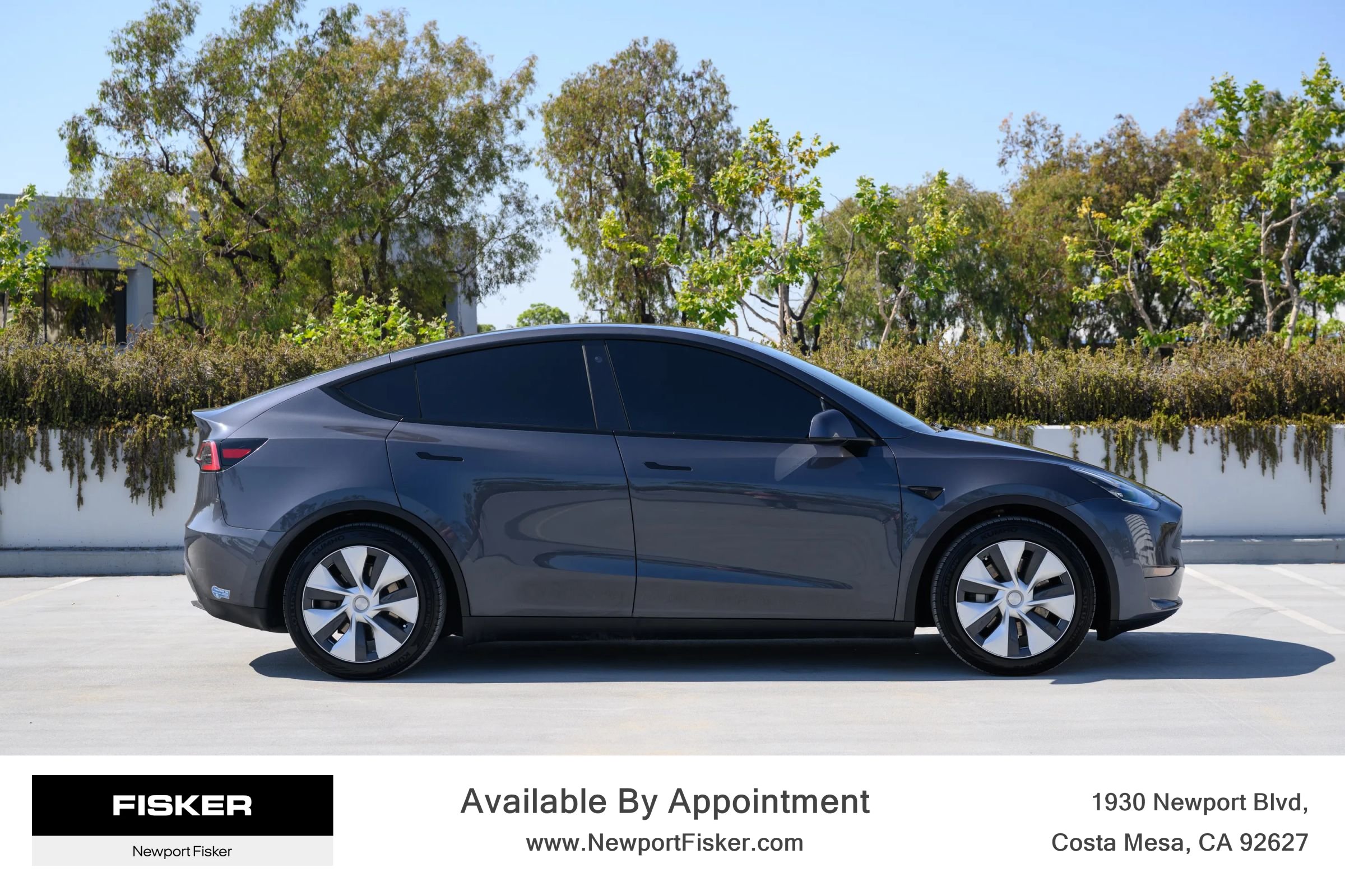 Used 2021 Tesla Model Y Long Range AWD/4WD image 5