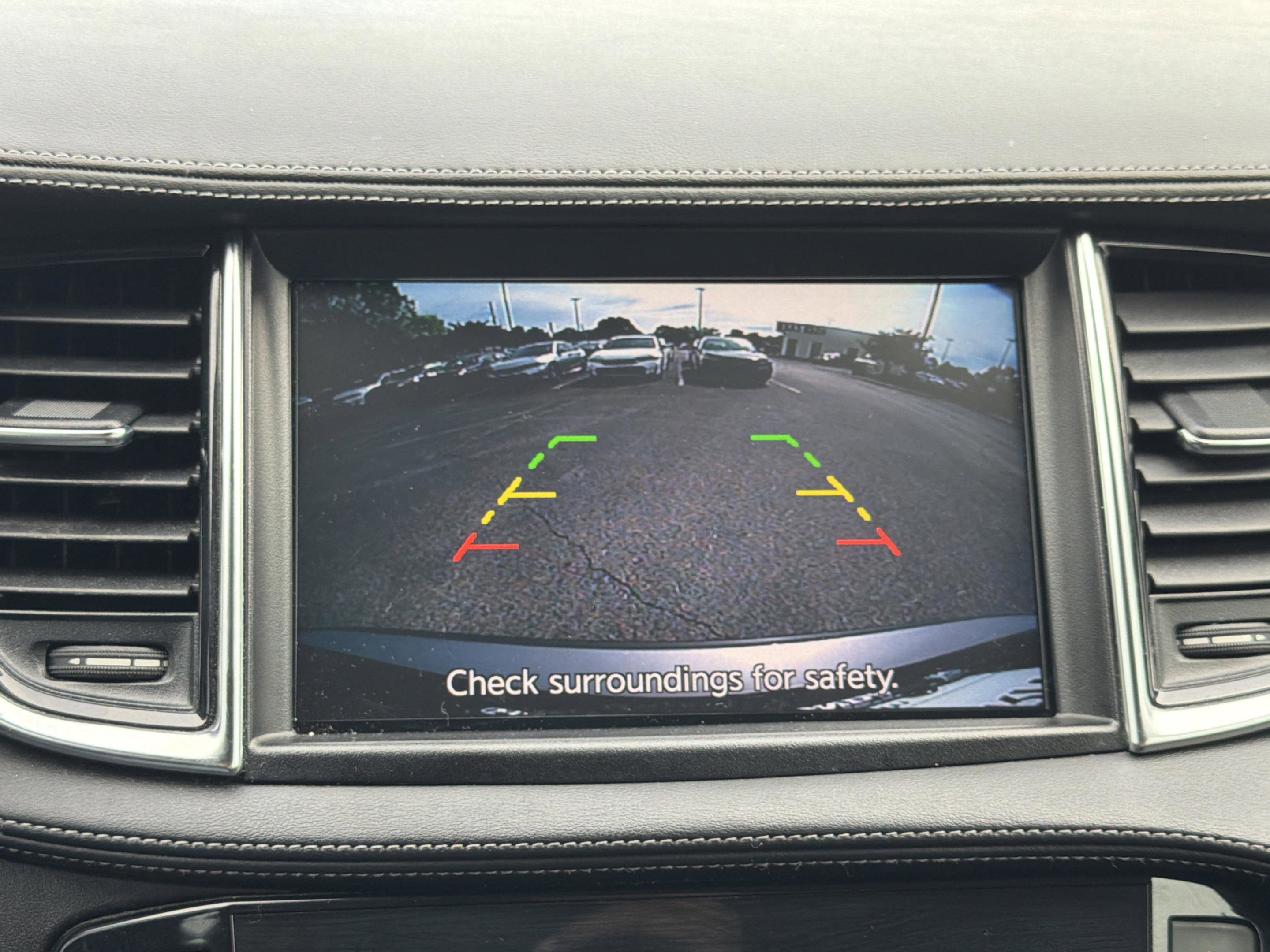 Used 2019 INFINITI QX50 Luxe w/ Navigation Package AWD/4WD image 25