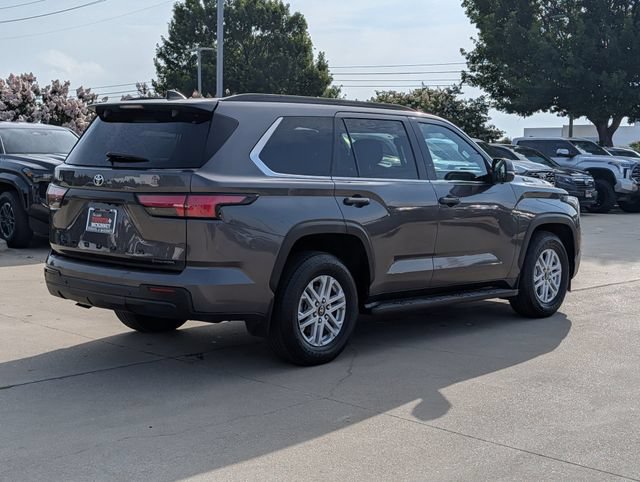 Used 2025 Toyota Sequoia SR5 AWD/4WD image 5