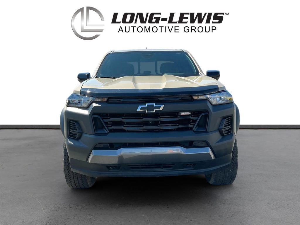 Used 2023 Chevrolet Colorado Trail Boss w/ Technology Package AWD/4WD image 11