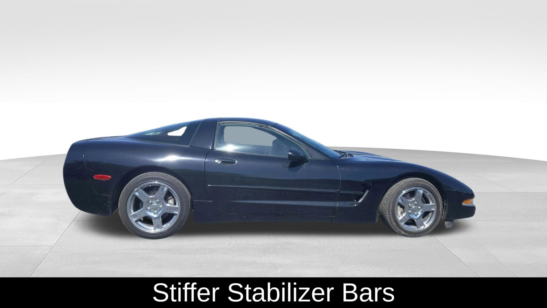 Used 1998 Chevrolet Corvette Coupe w/ Performance Handling Pkg image 8