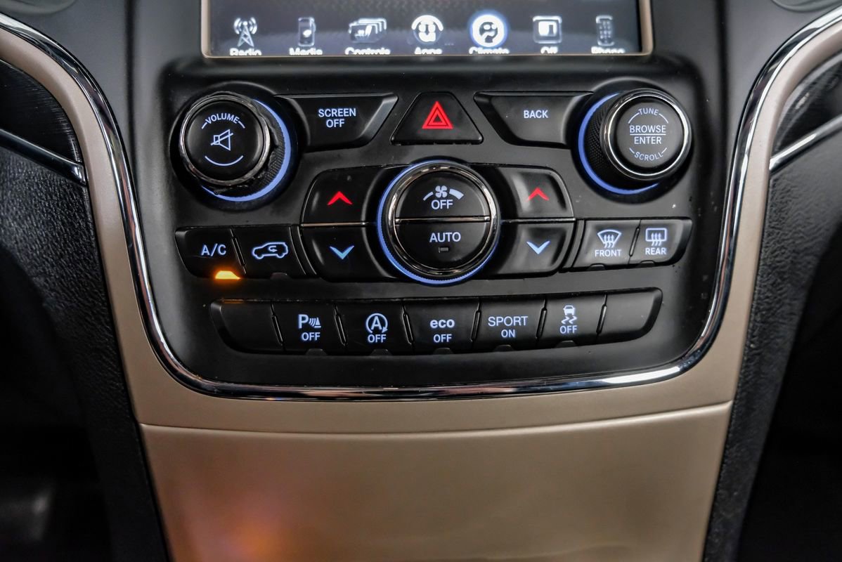 Used 2016 Jeep Grand Cherokee Limited 75th Anniversary image 26