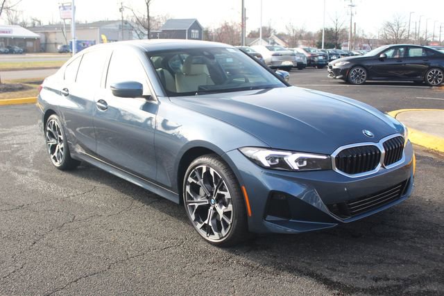 New 2026 BMW 330i xDrive Sedan w/ Premium Package