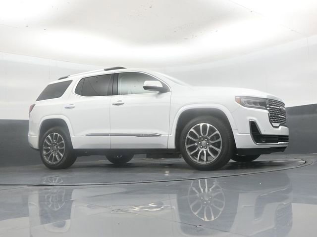 Used 2023 GMC Acadia Denali AWD/4WD image 40