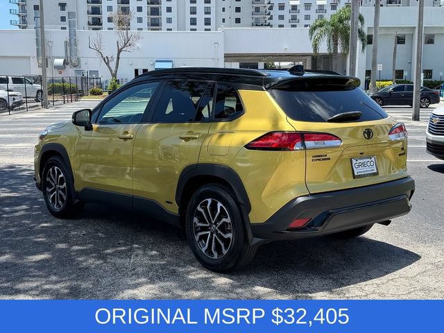 Used 2024 Toyota Corolla Cross AWD Hybrid w/ Moonroof Package image 5