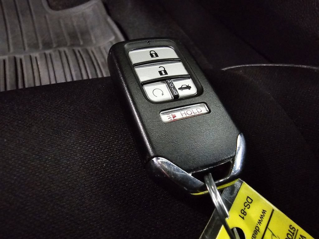 Used 2019 Honda Civic Sport image 29