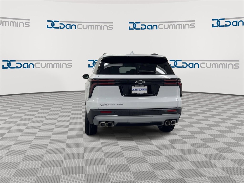New 2026 Chevrolet Traverse LT w/ Driver Confidence Package image 7