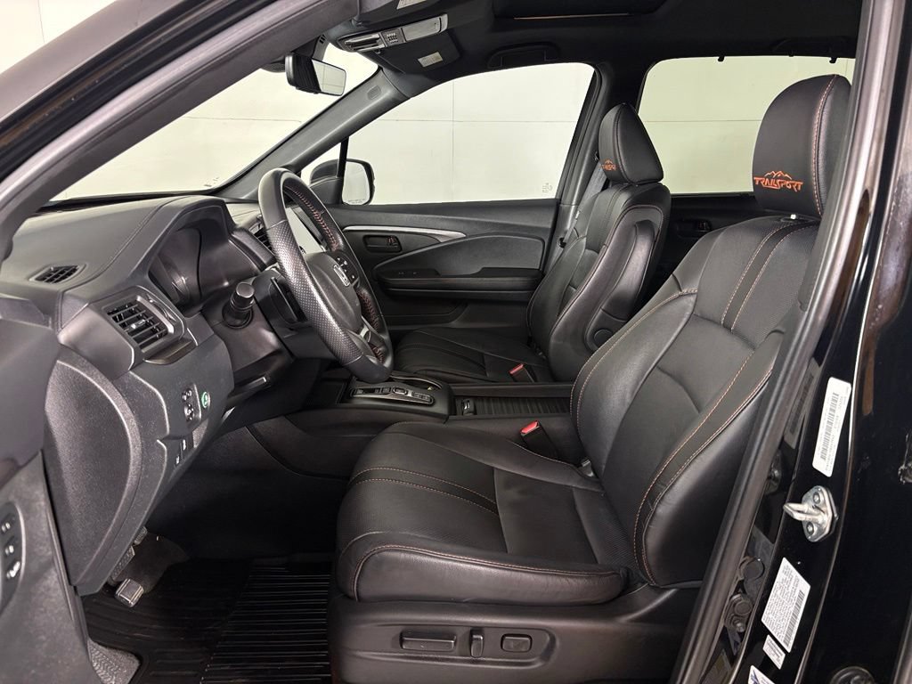 Used 2023 Honda Passport TrailSport image 15