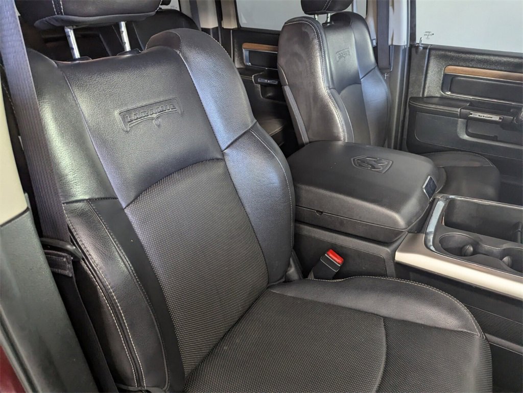 Used 2016 RAM 1500 Laramie w/ Convenience Group image 31