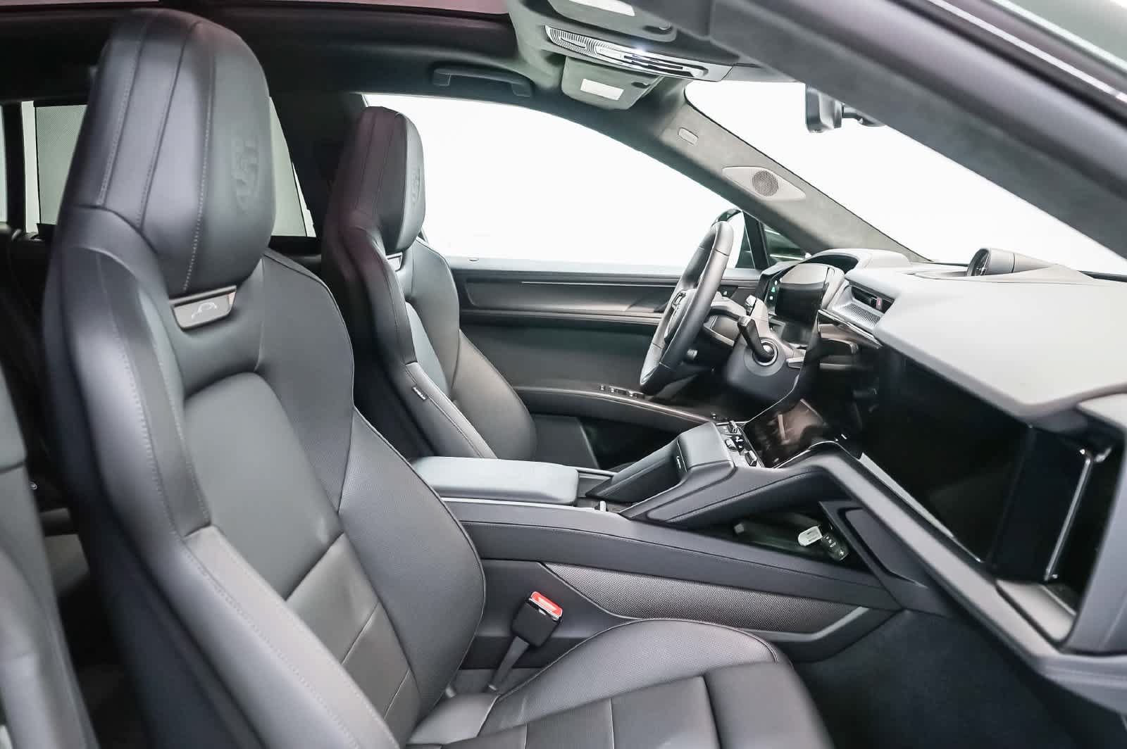 New 2026 Porsche Cayenne Turbo Electric AWD/4WD image 22