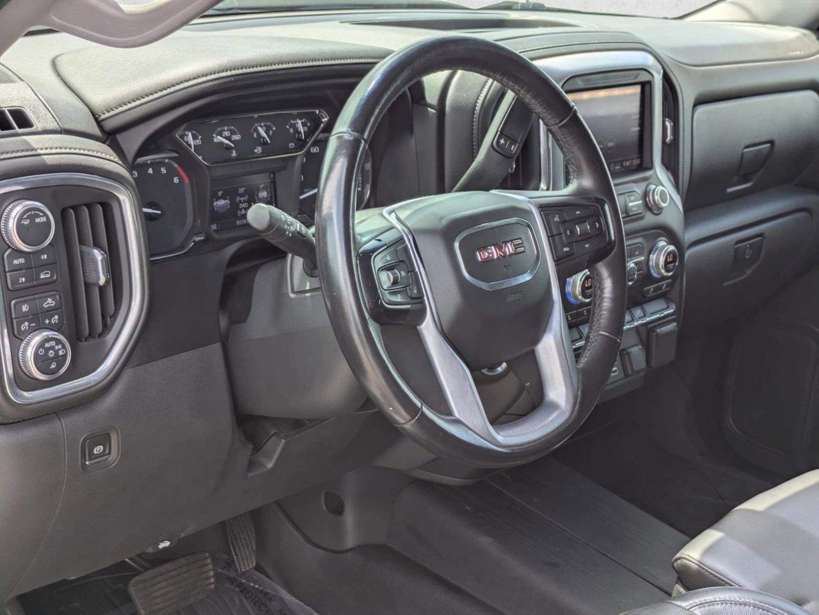 Used 2020 GMC Sierra 1500 SLT AWD/4WD image 9