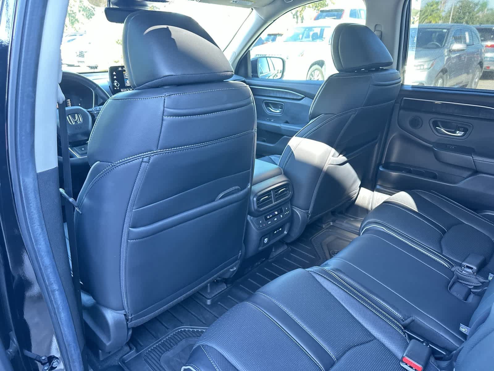Certified 2025 Honda Pilot Elite image 14
