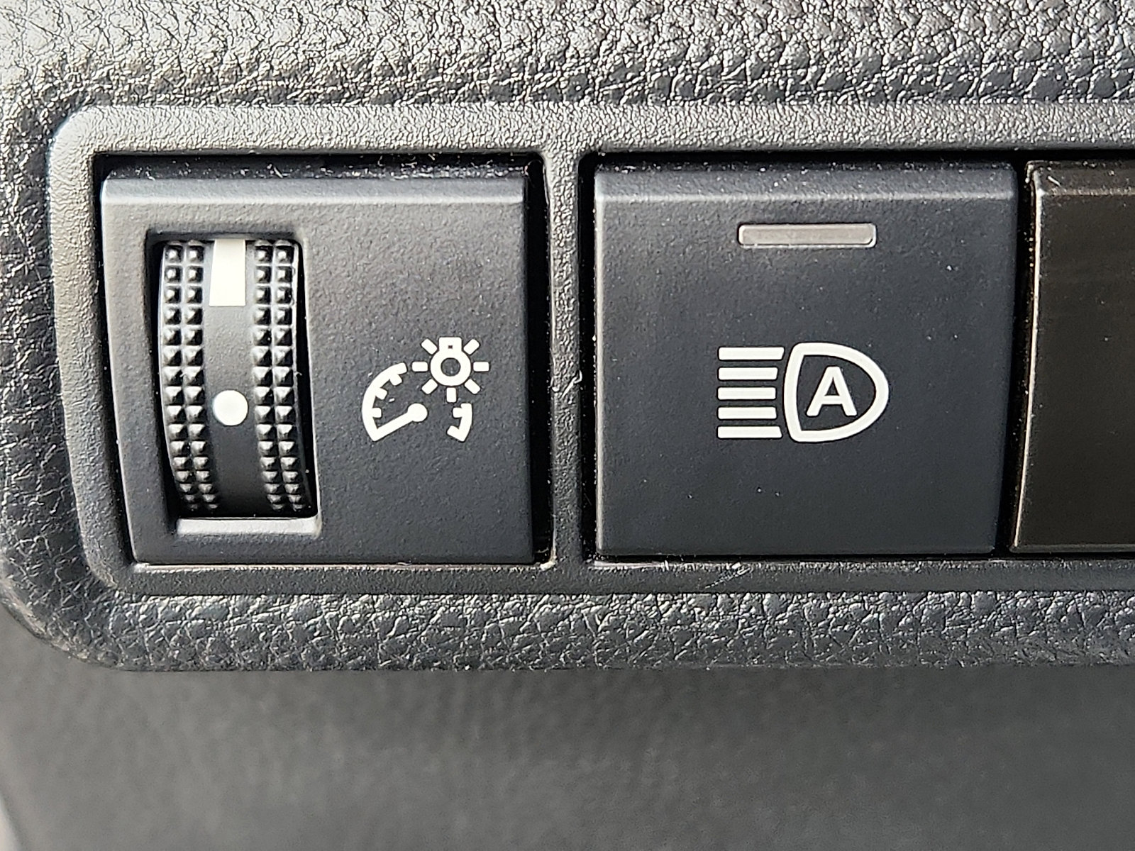 Used 2024 Toyota Corolla LE image 26