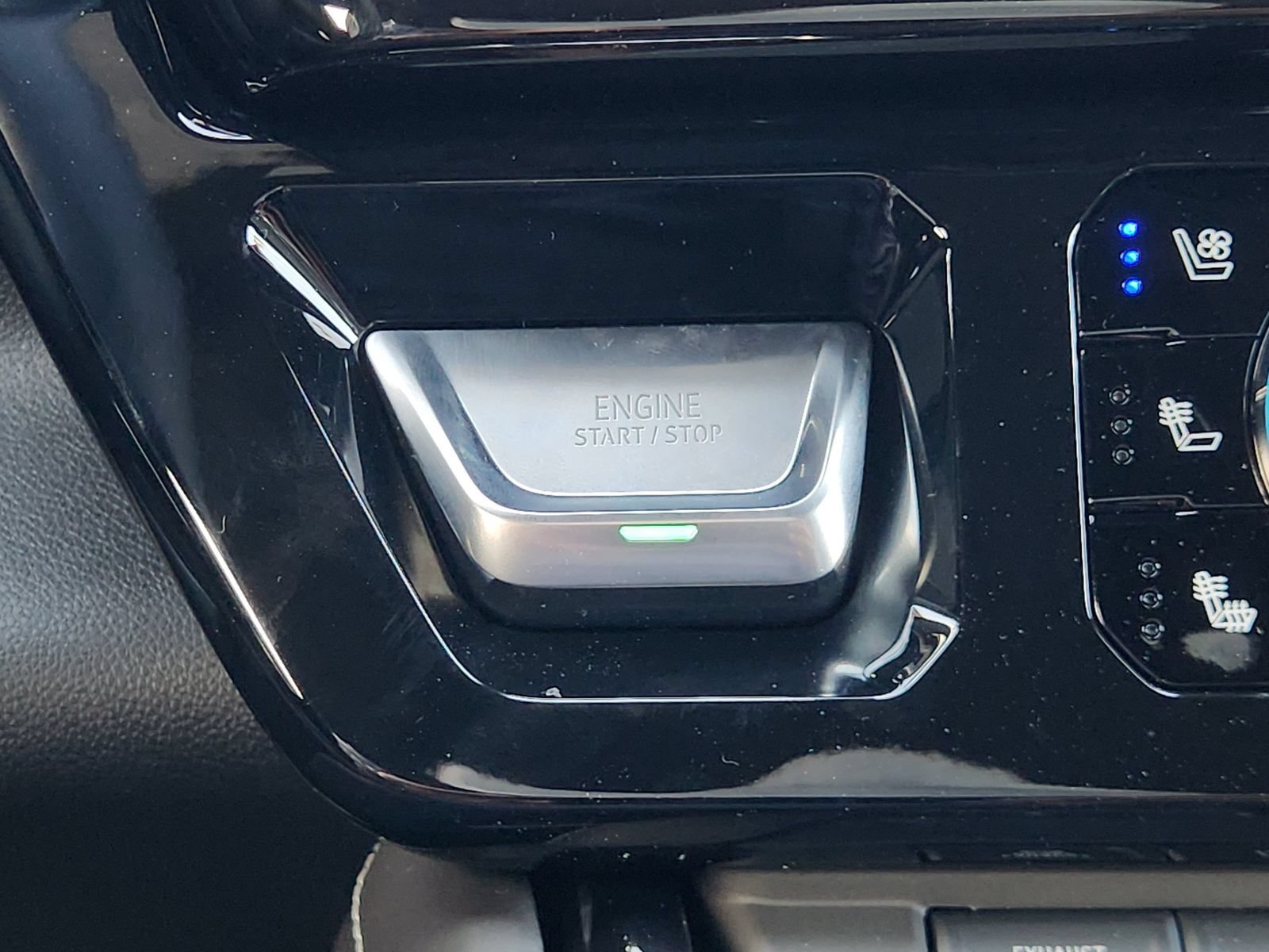 New 2026 GMC Sierra 2500 AT4X AWD/4WD image 25