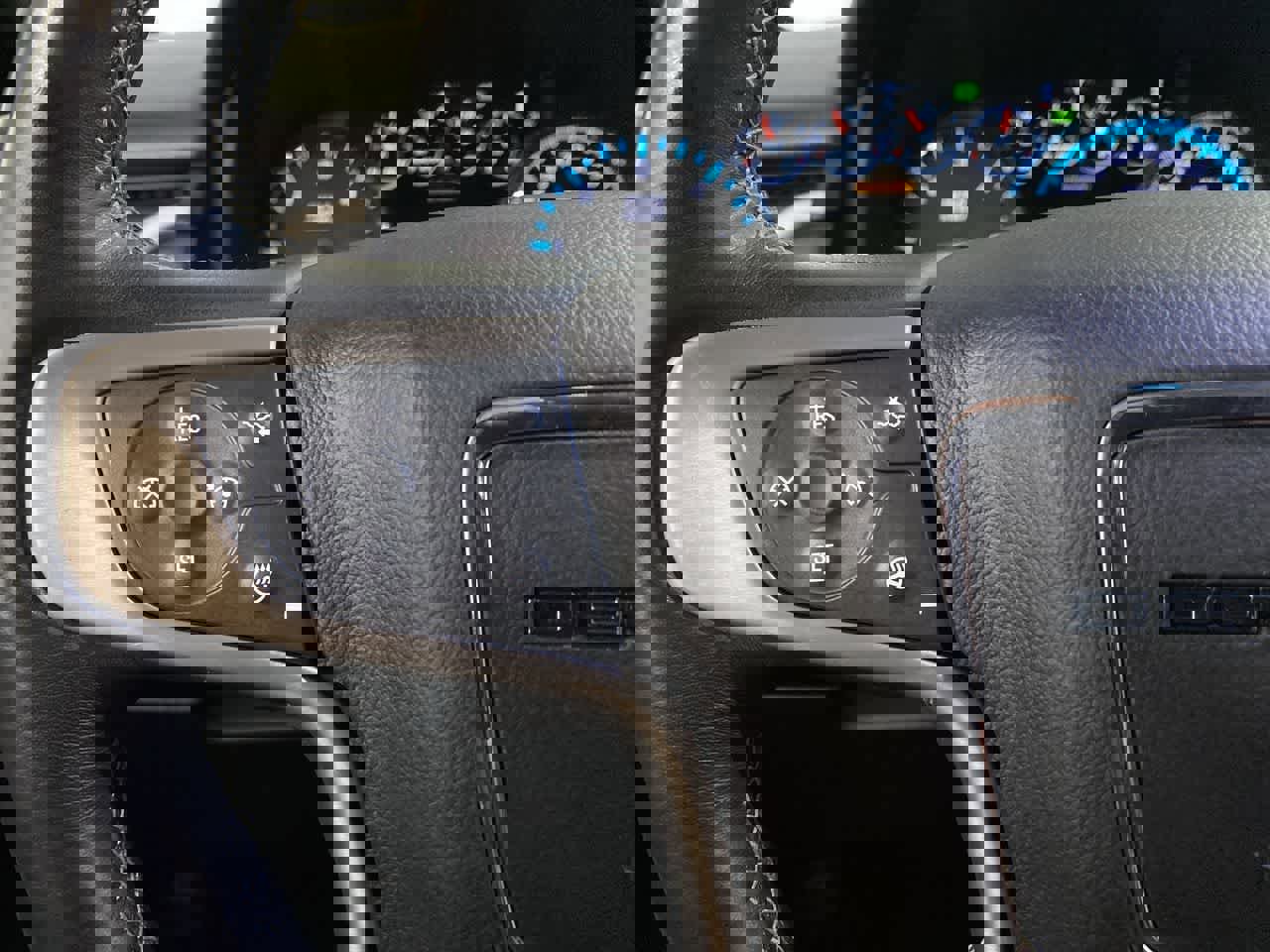 Used 2019 GMC Yukon XL Denali w/ Denali Ultimate Package image 20