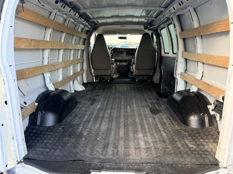 Used 2019 GMC Savana 2500 2500 w/ Driver Convenience Package image 15