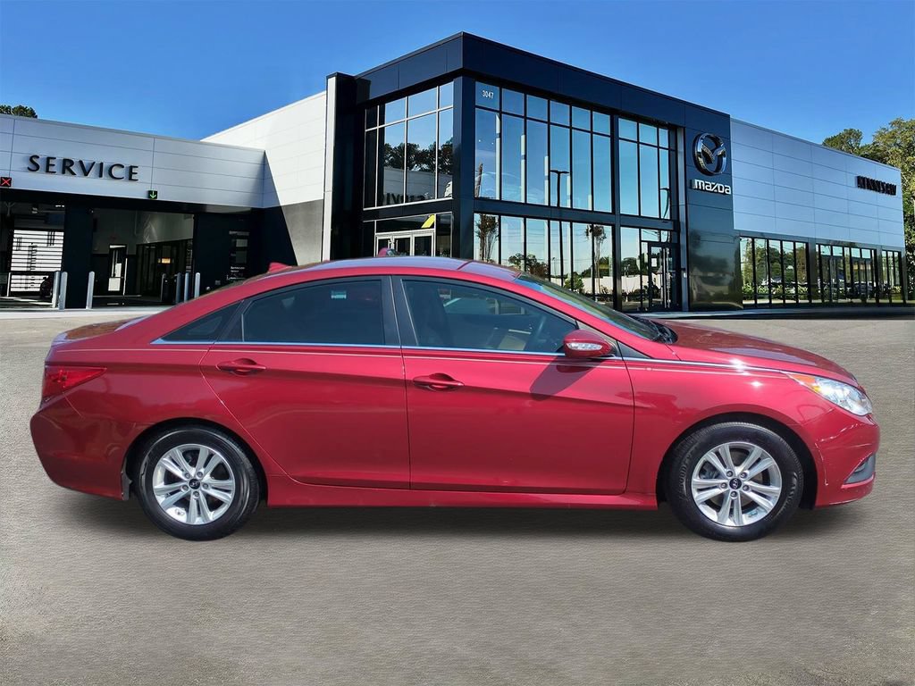 Used 2014 Hyundai Sonata GLS w/ Popular Equipment Group 2 FWD image 3