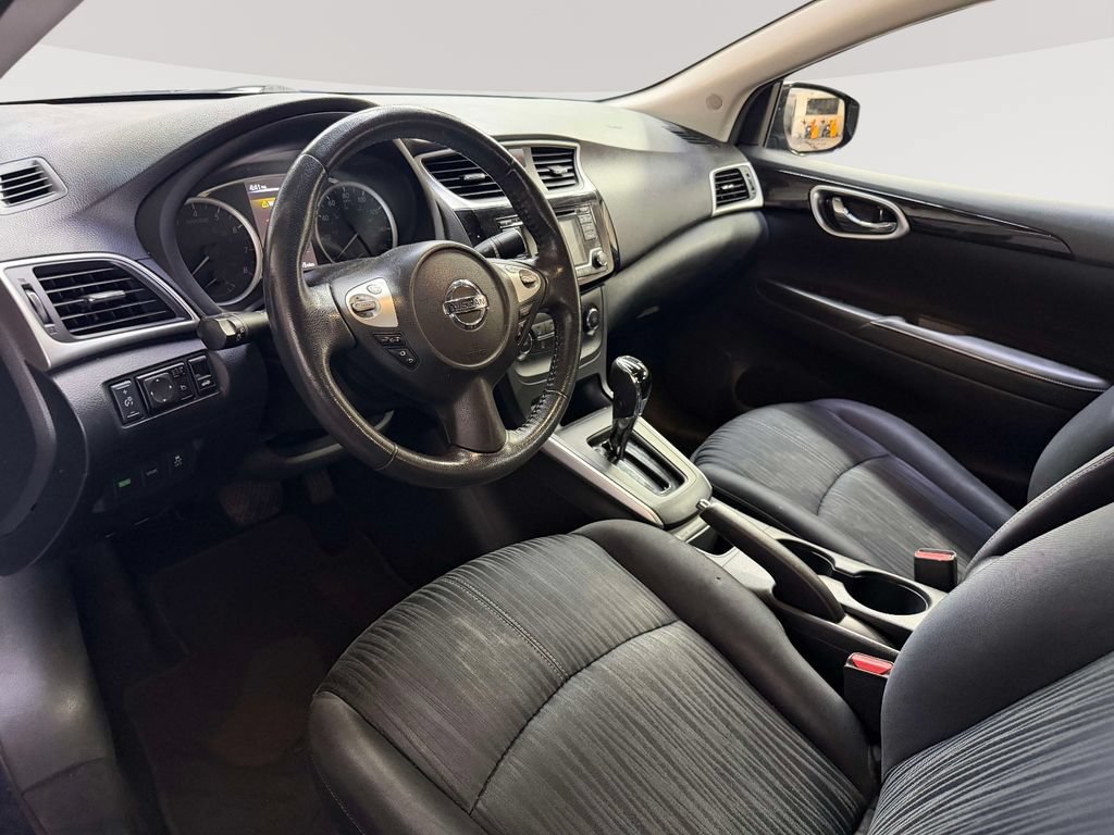 Used 2016 Nissan Sentra SV FWD image 14