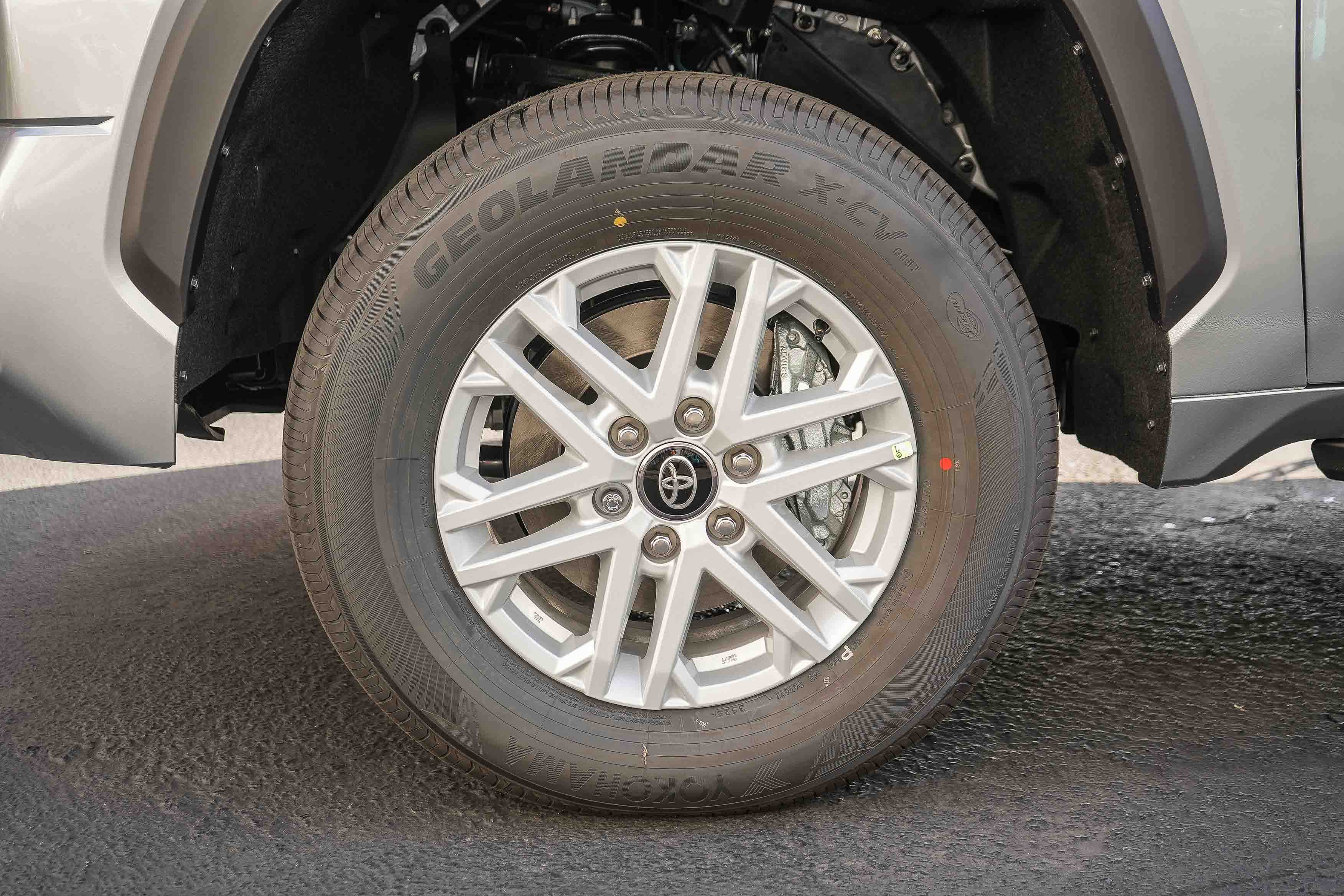 New 2026 Toyota Tundra SR5 image 12