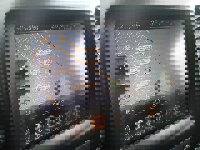 Used 2014 Jeep Cherokee Trailhawk w/ Technology Group image 20