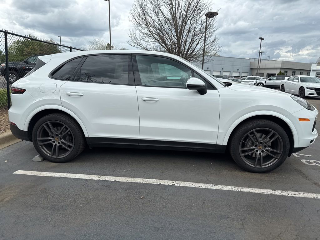 Certified 2020 Porsche Cayenne image 4
