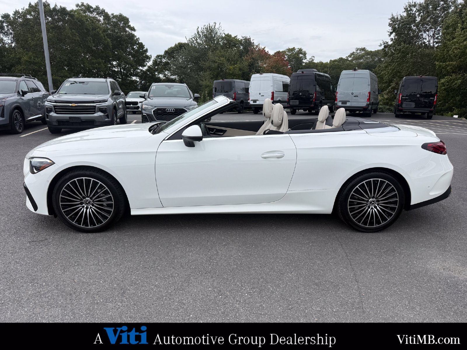 Certified 2024 Mercedes-Benz CLE 450 4MATIC Cabriolet image 6