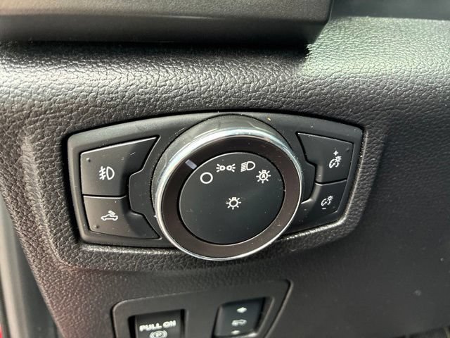 Used 2018 Ford F150 XLT w/ Equipment Group 302A Luxury AWD/4WD image 17