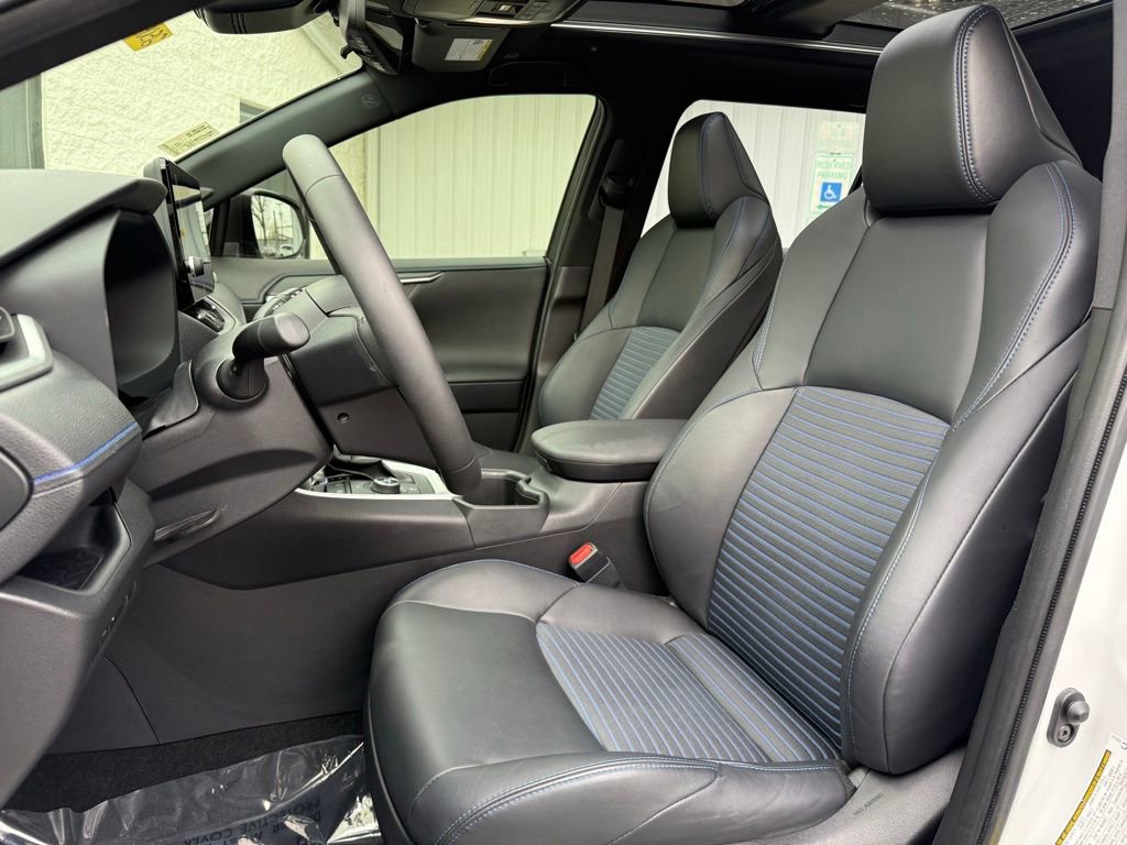 Used 2023 Toyota RAV4 XSE image 6