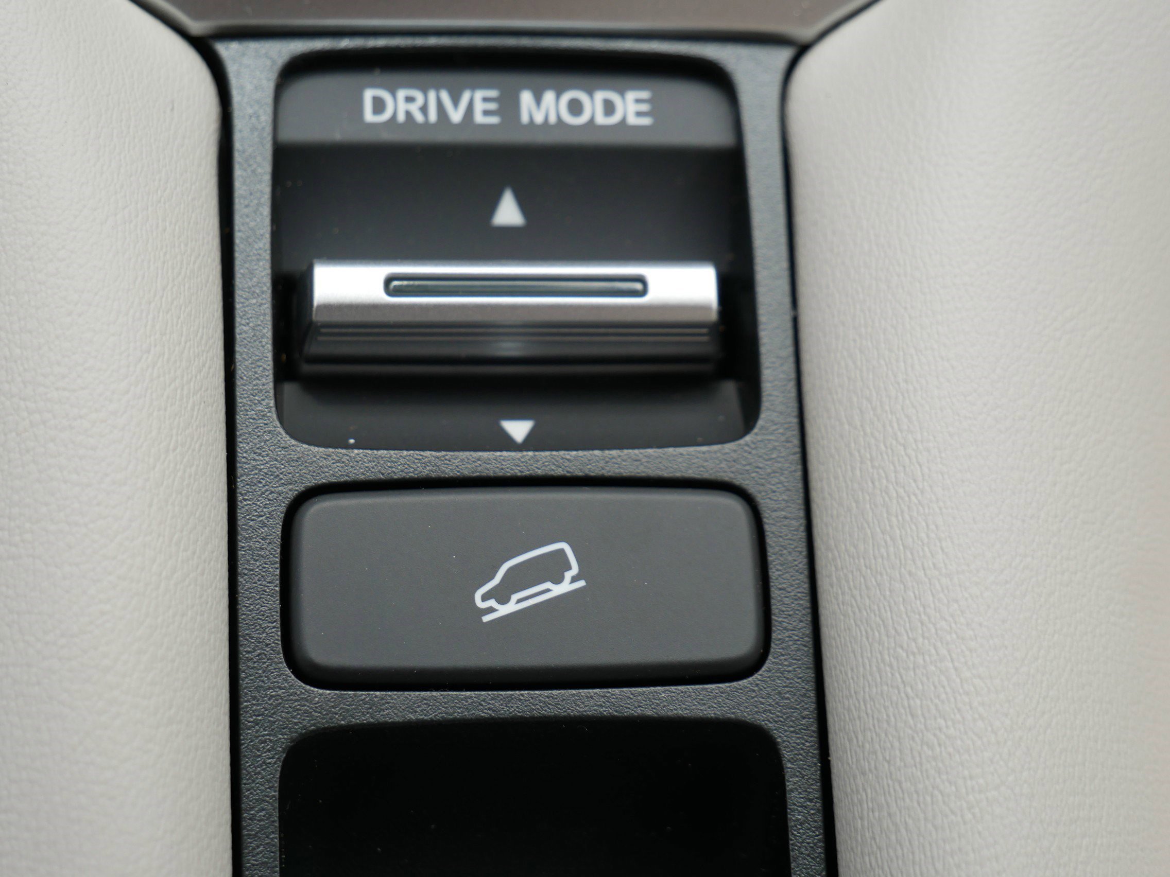 New 2027 Honda HR-V EX-L image 24