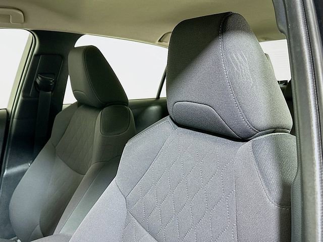 Used 2021 Toyota Corolla LE w/ Carpet Mat Package (TMS) FWD image 19