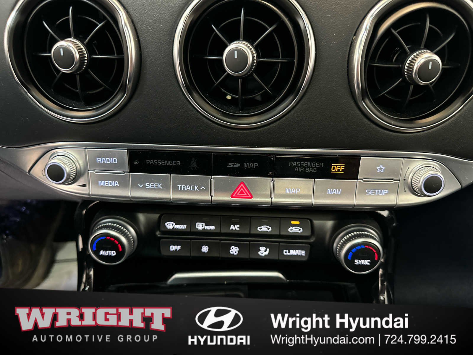 Used 2019 Kia Stinger Premium AWD/4WD image 28
