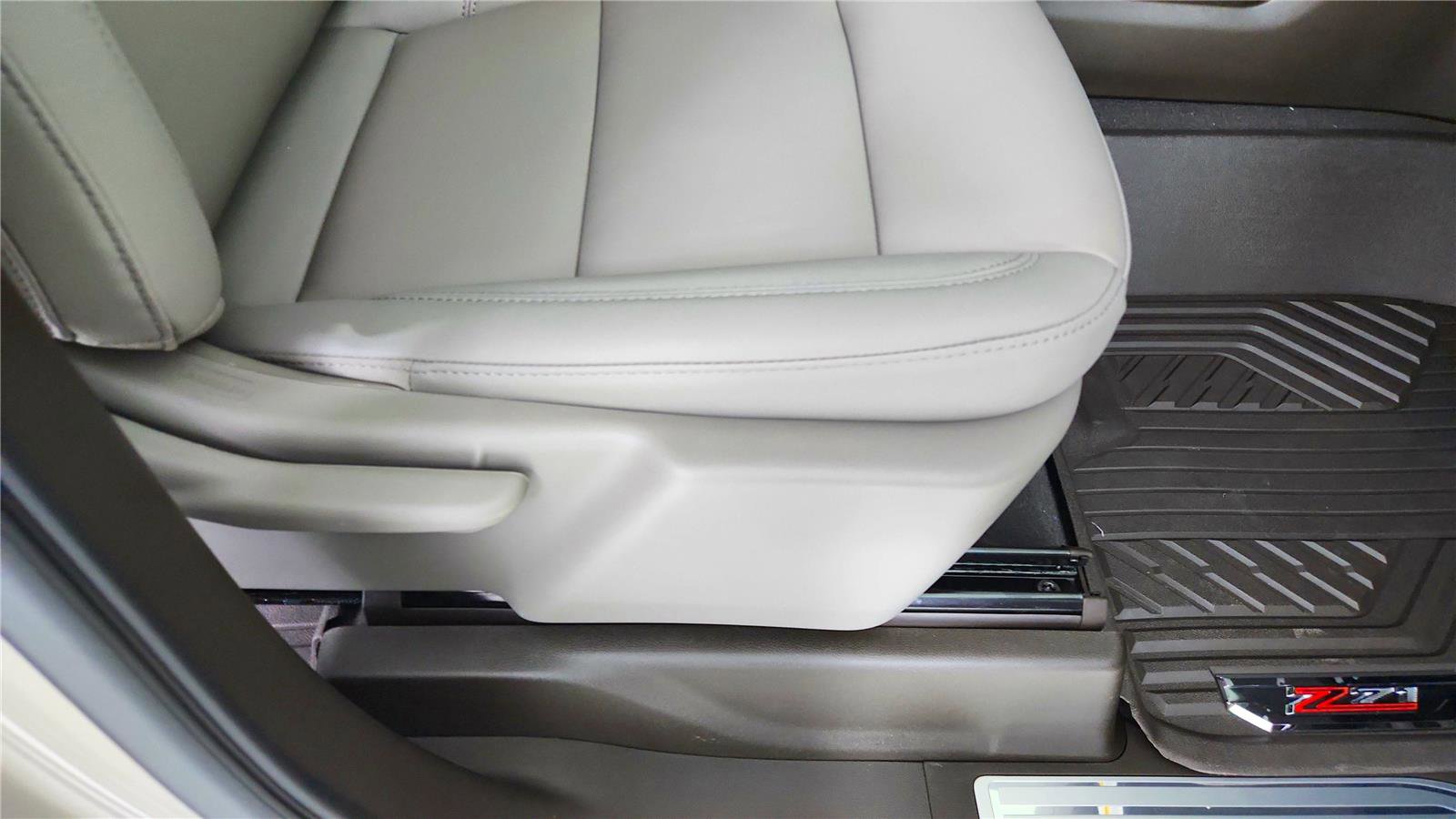 New 2026 Chevrolet Silverado 1500 RST w/ RST All Star Premium Package image 42