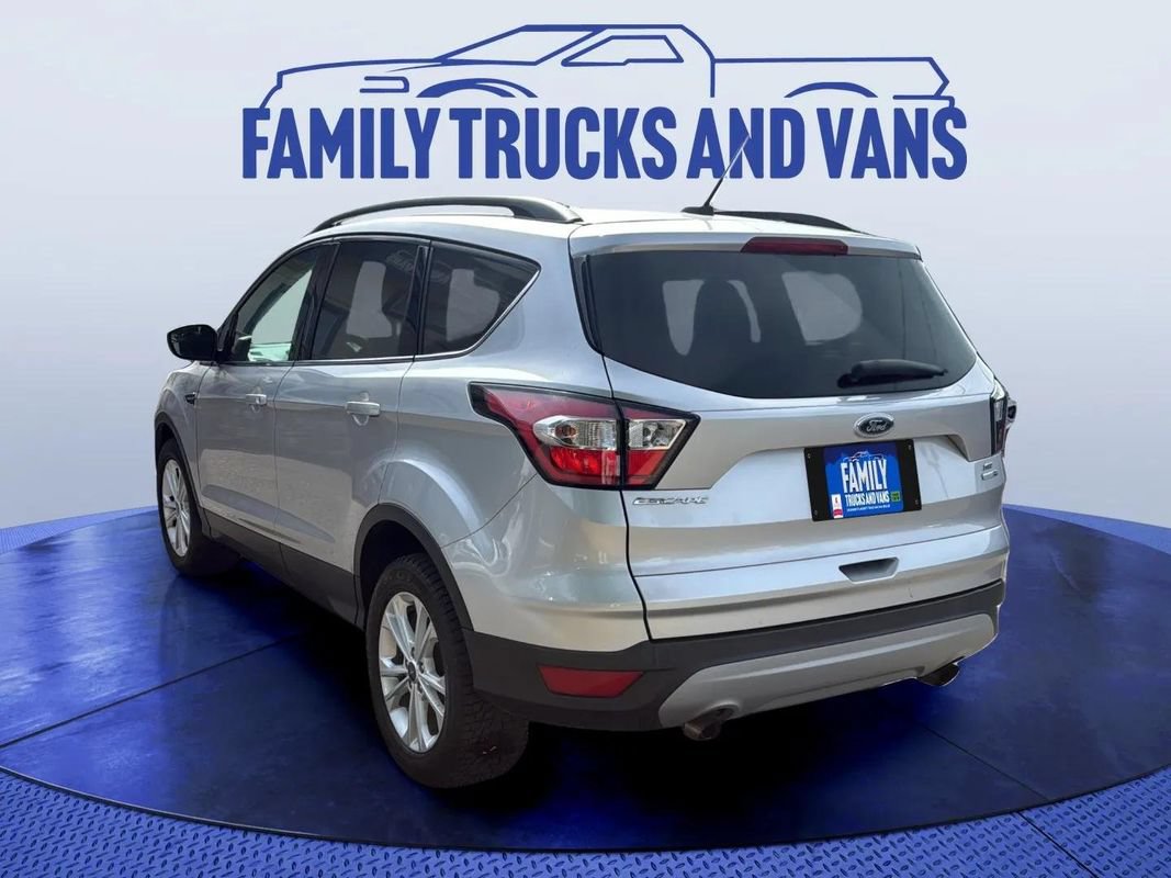 Used 2018 Ford Escape SE AWD/4WD image 3