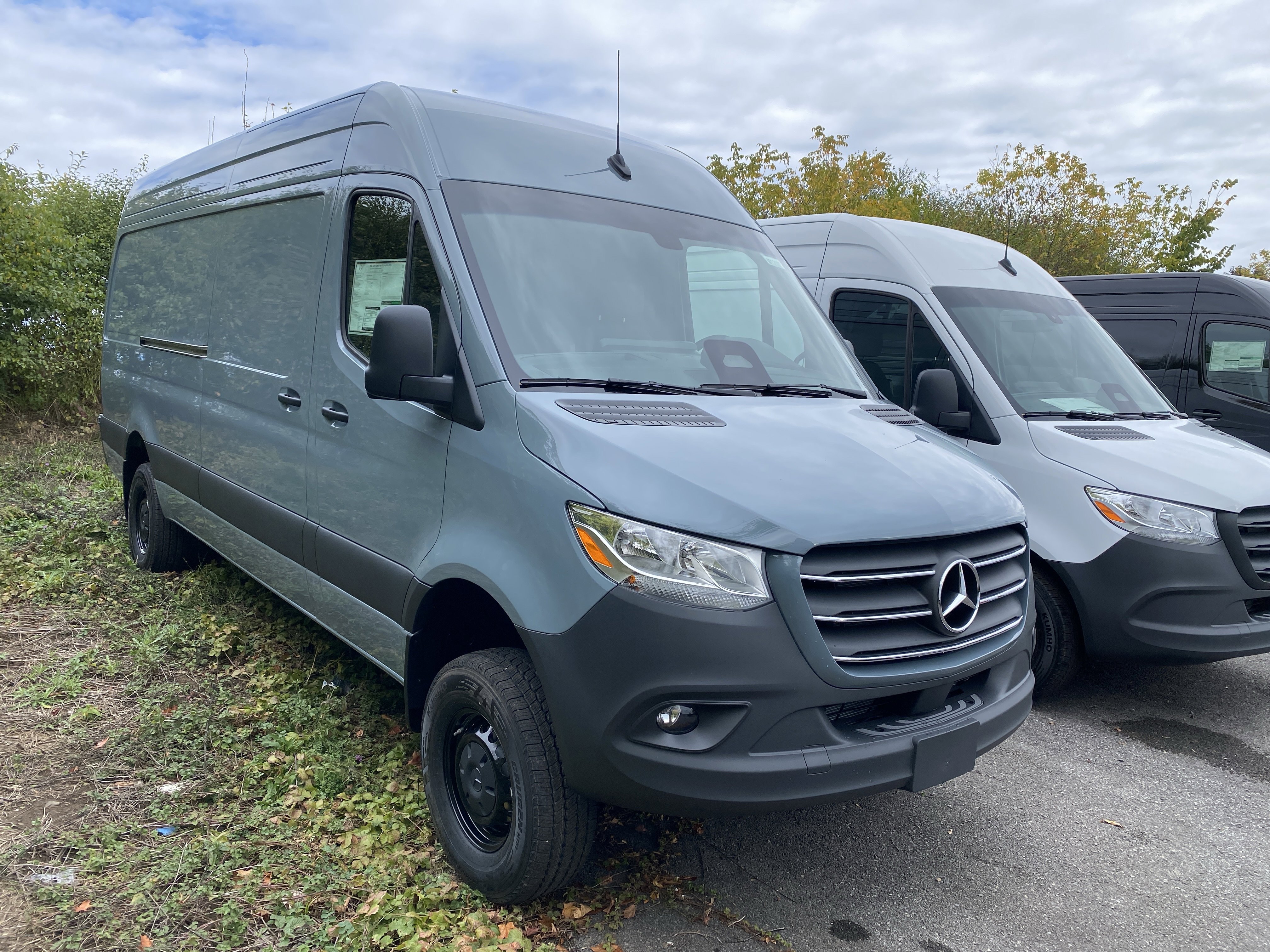 New 2026 Mercedes-Benz Sprinter 2500 image 2