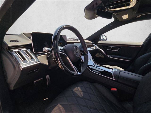 Used 2025 Mercedes-Benz S 580 4MATIC Sedan image 7