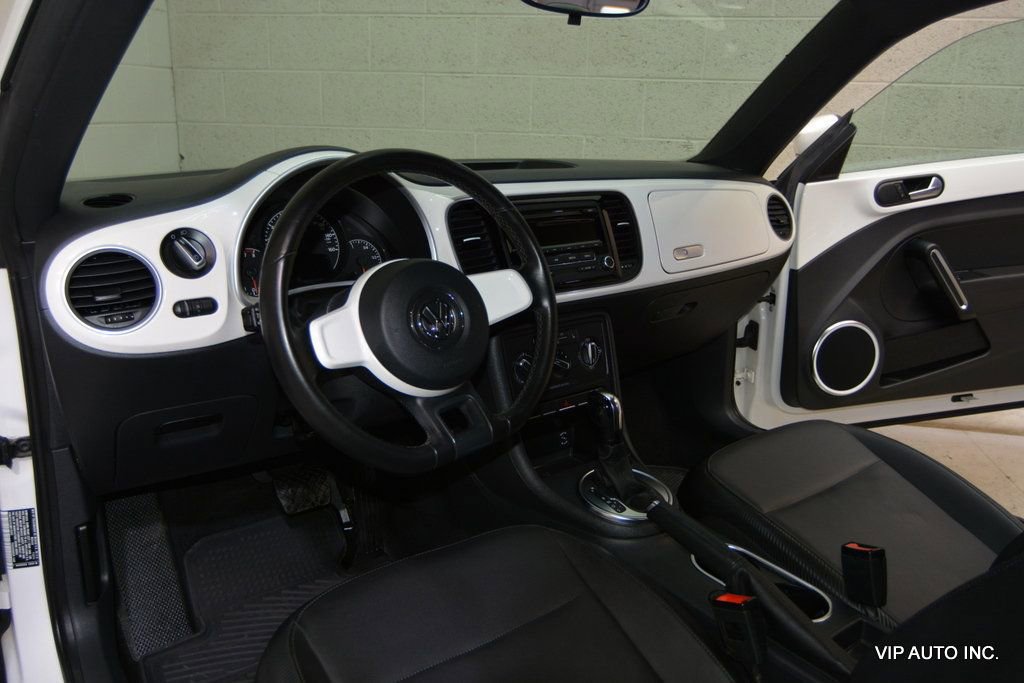 Used 2012 Volkswagen Beetle 2.5 image 9