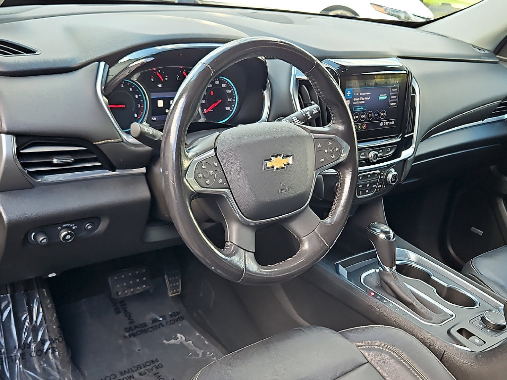 Used 2020 Chevrolet Traverse LT w/ LT Premium Package AWD/4WD image 30