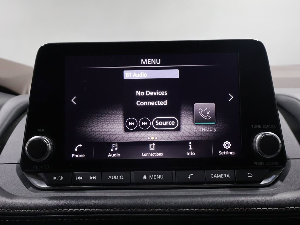 Used 2022 Nissan Rogue S image 24