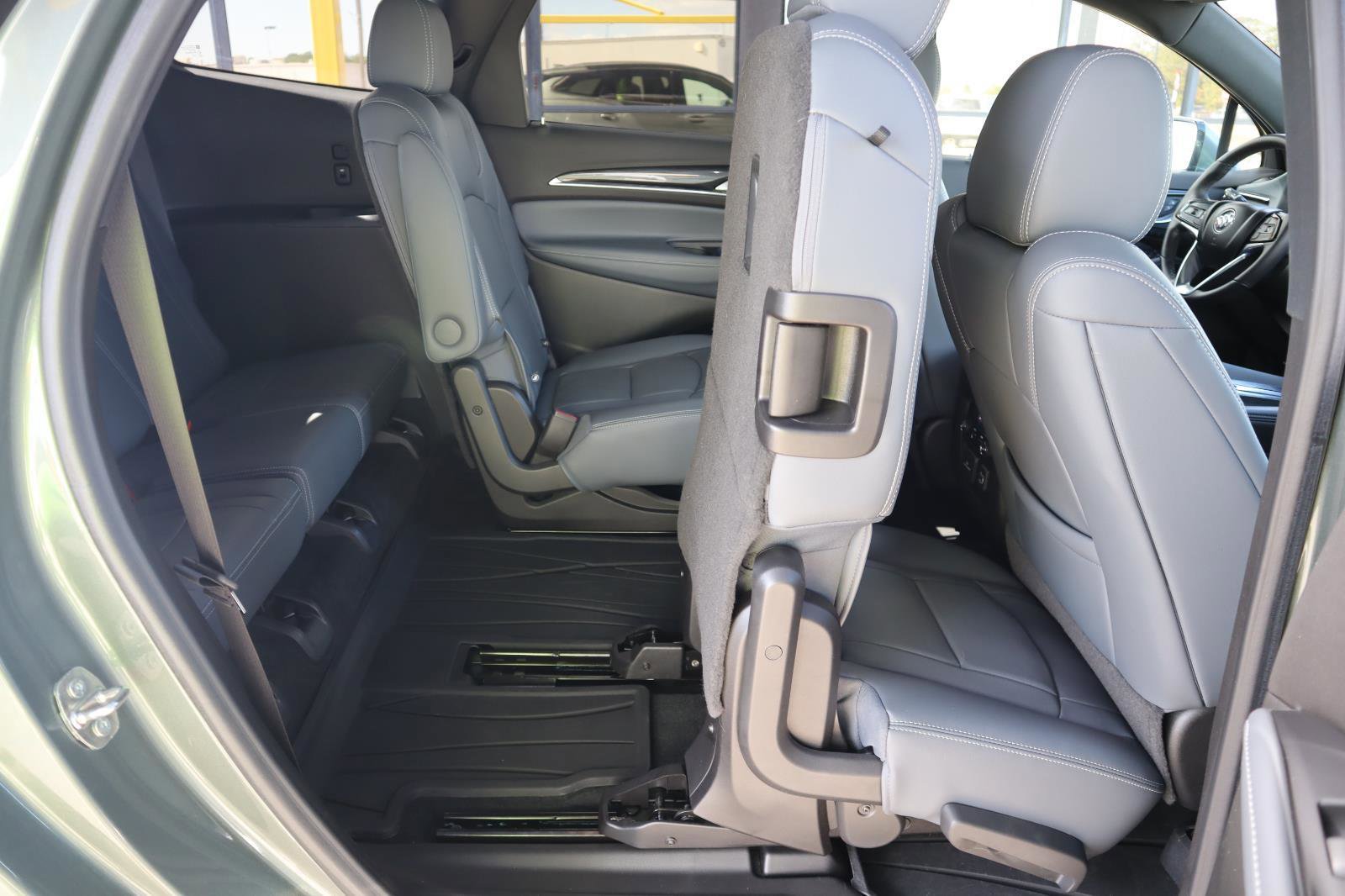 Used 2022 Buick Enclave Premium w/ Experience Buick Package image 52