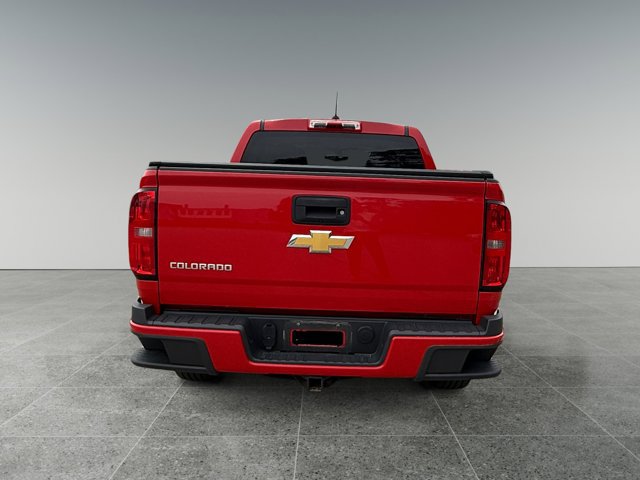 Used 2015 Chevrolet Colorado Z71 AWD/4WD image 4