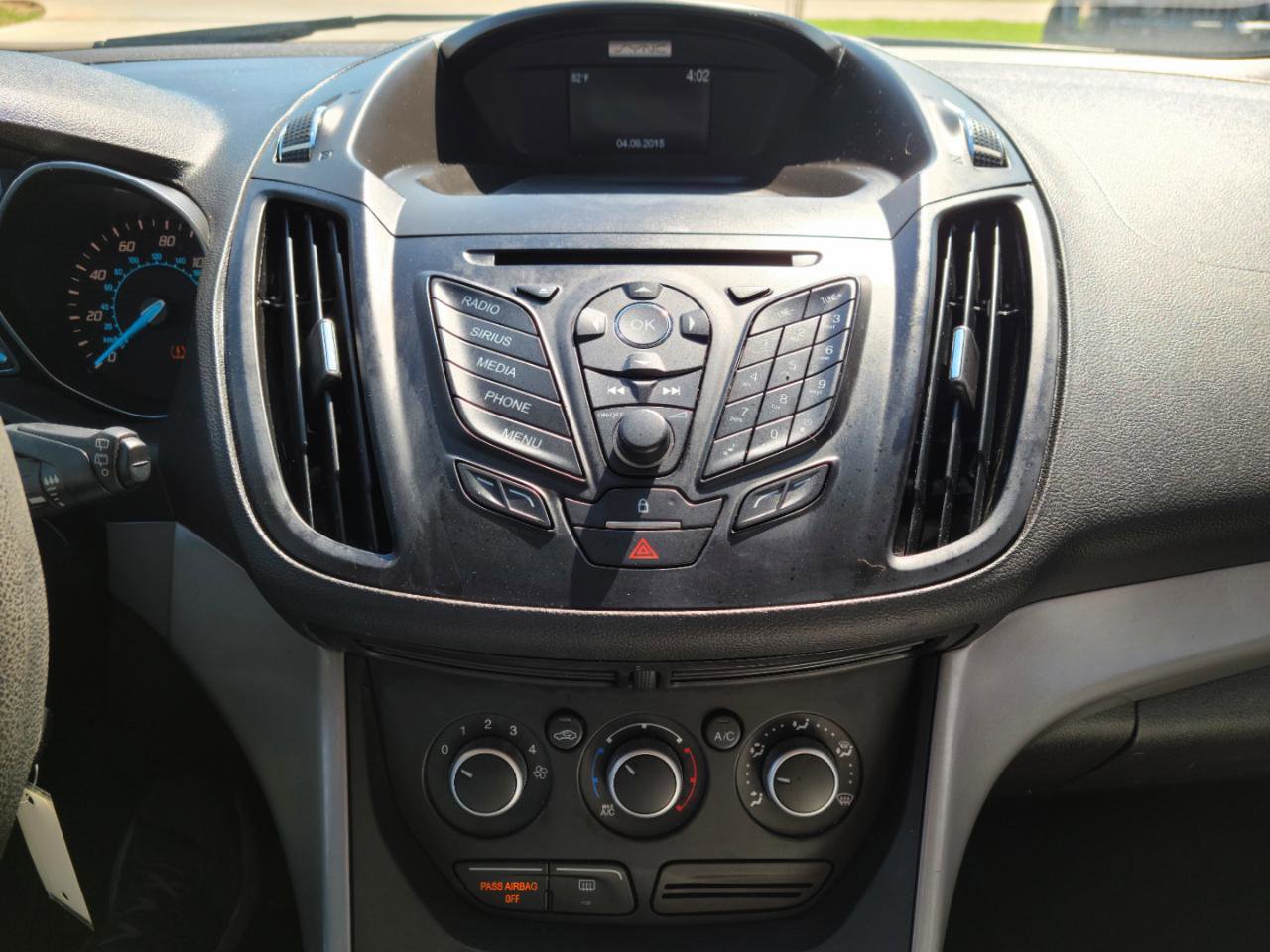 Used 2015 Ford Escape SE FWD image 11