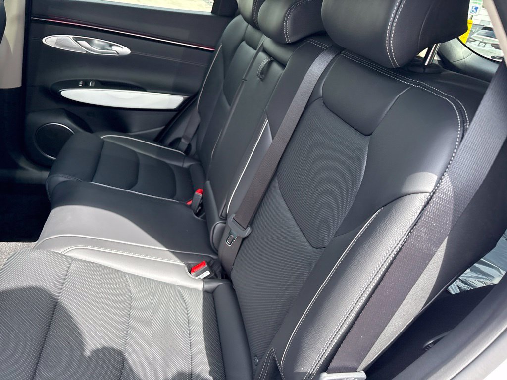 New 2027 Genesis GV70 2.5T Advanced AWD/4WD image 10