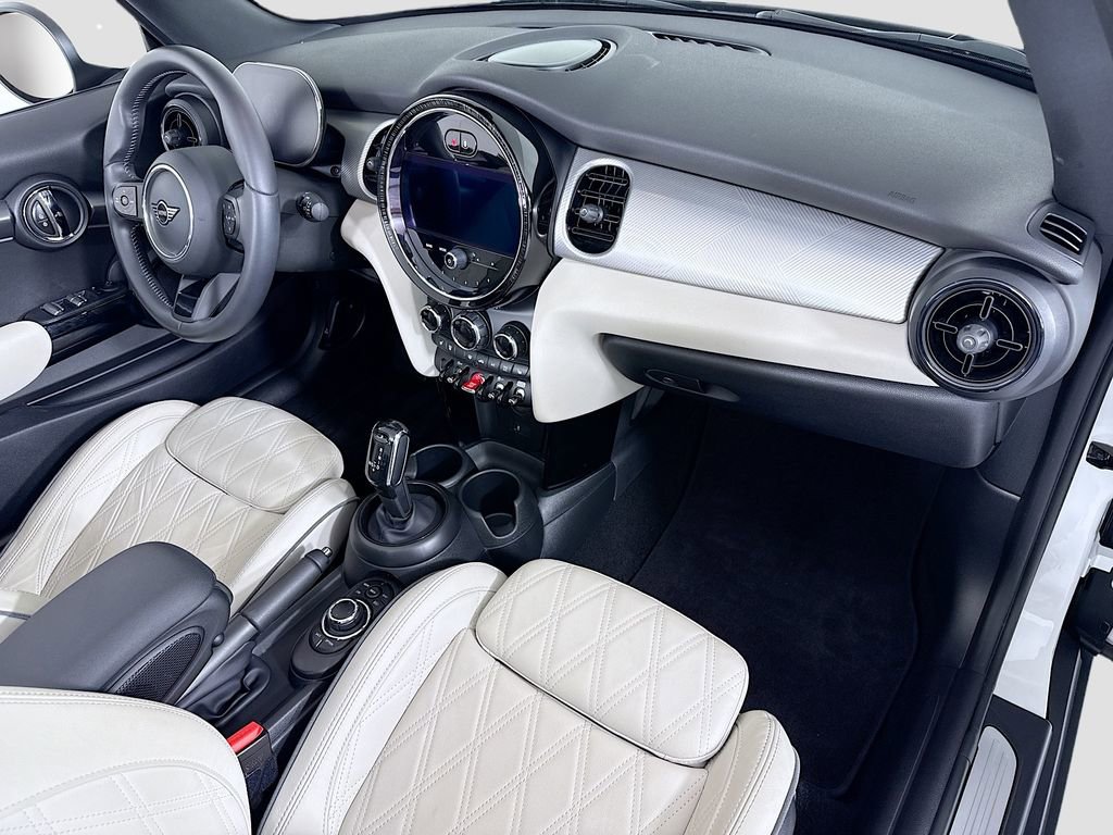 Used 2023 MINI Cooper S w/ Signature Upholstery Package FWD image 25