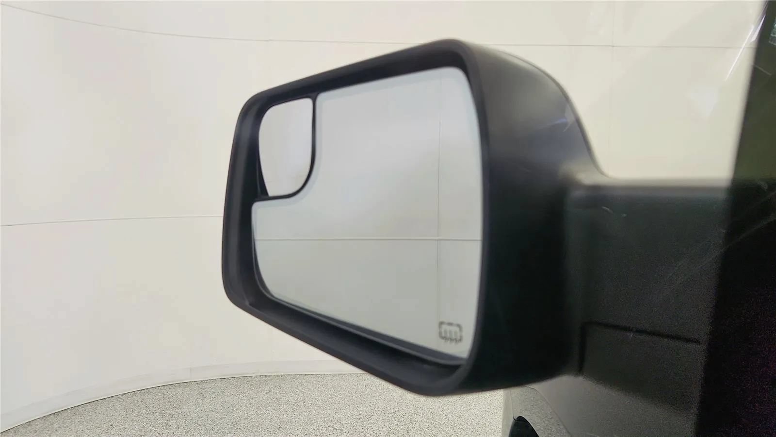 Used 2023 RAM 1500 Big Horn AWD/4WD image 25