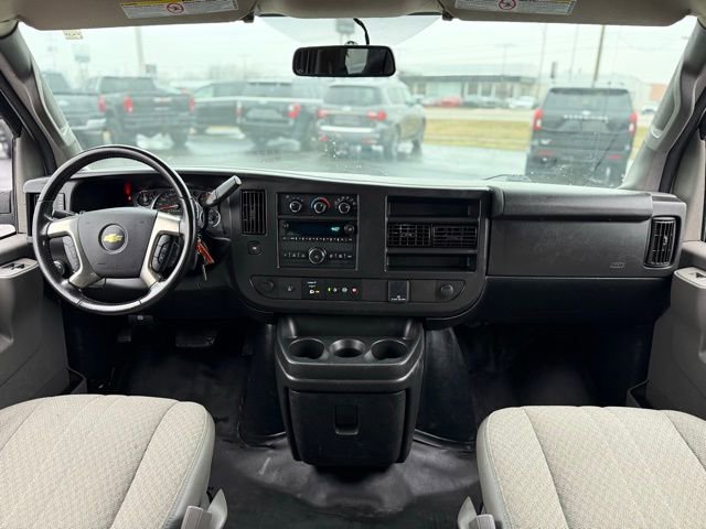 Used 2019 Chevrolet Express 3500 LS image 2