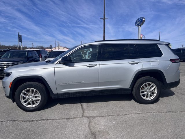 Used 2024 Jeep Grand Cherokee L Laredo image 4