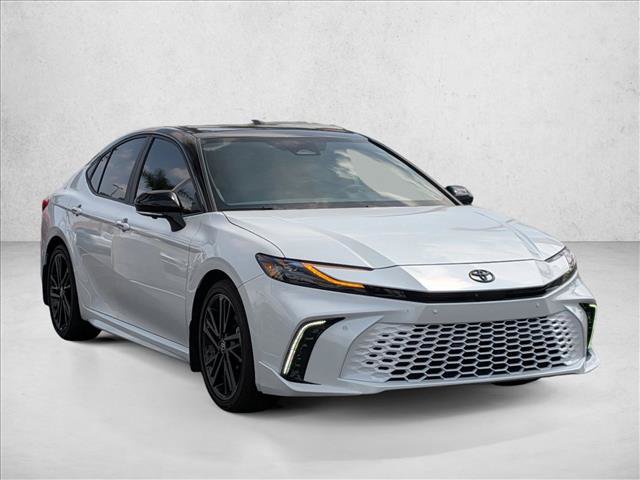 Used 2025 Toyota Camry XSE w/ Premium Plus Package FWD image 3